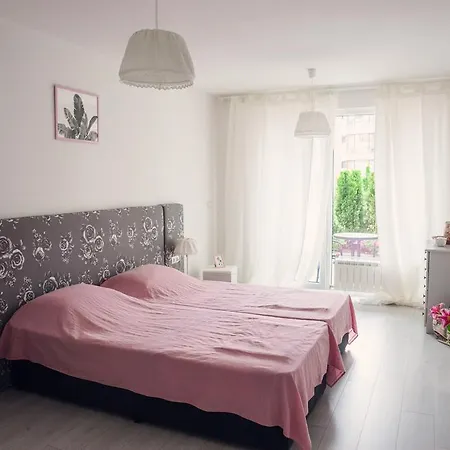 アパート Lovely Full Of Charm And Coziness
