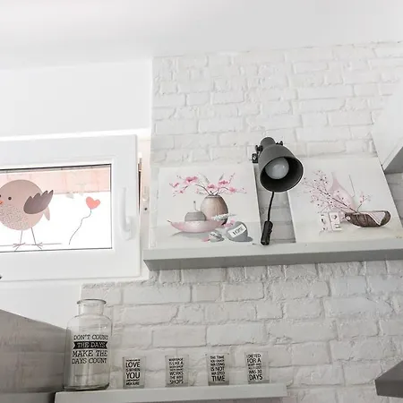 アパート Lovely Full Of Charm And Coziness